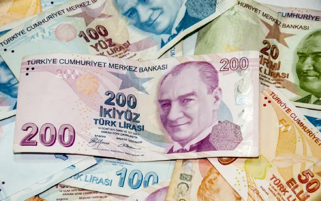 عاجل سعر صرف الليرة التركية مقابل الدولار اليوم الثلاثاء 22-4-2025 يتجاوز 38 ليرة