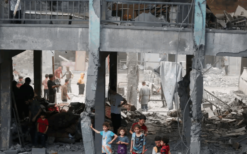 إسرائيل تبيد الأطفال الفلسطينيين والغرب يشاهد بلا استنكار